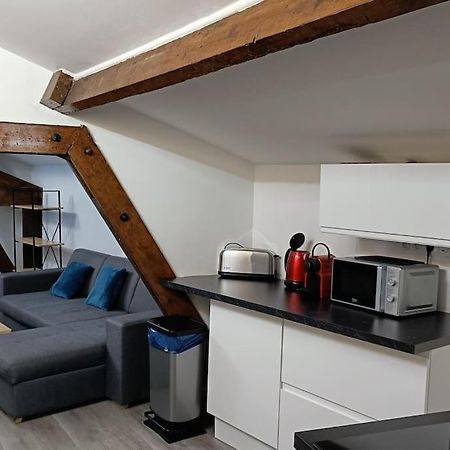 Detente - Appartement Et Poutres Apparentes Безьє Екстер'єр фото