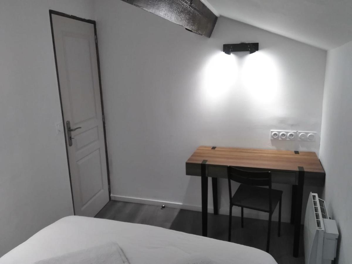 Detente - Appartement Et Poutres Apparentes Безьє Екстер'єр фото