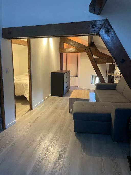 Detente - Appartement Et Poutres Apparentes Безьє Екстер'єр фото